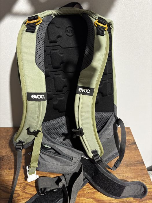 Plecak Evoc Trail Pro 10 roz. S/M oliwkowy