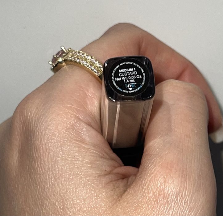 Nars Radiant Creamy Concealer 1.4 ml w odcieniu Custard