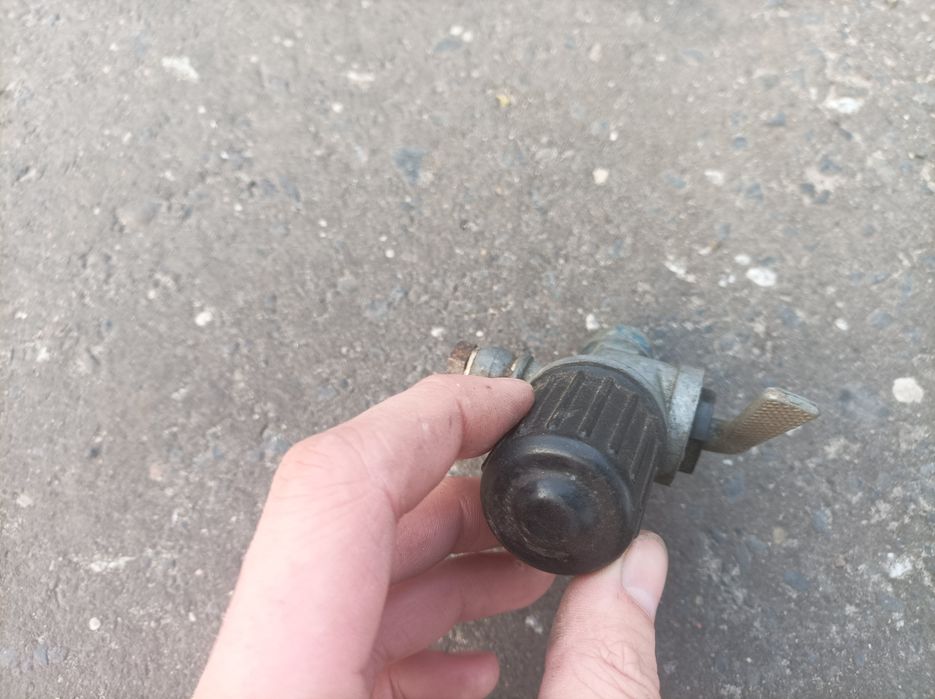 Kranik paliwa oryginalny awo Simson avo emw IFA mz bmw iż tourist