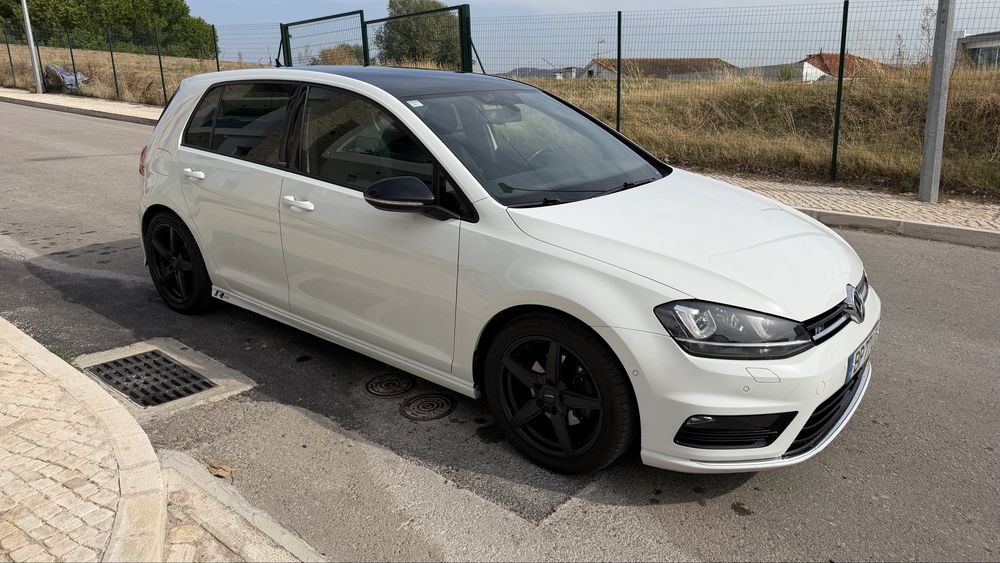 Vw Golf 7     R-LINE foto 3