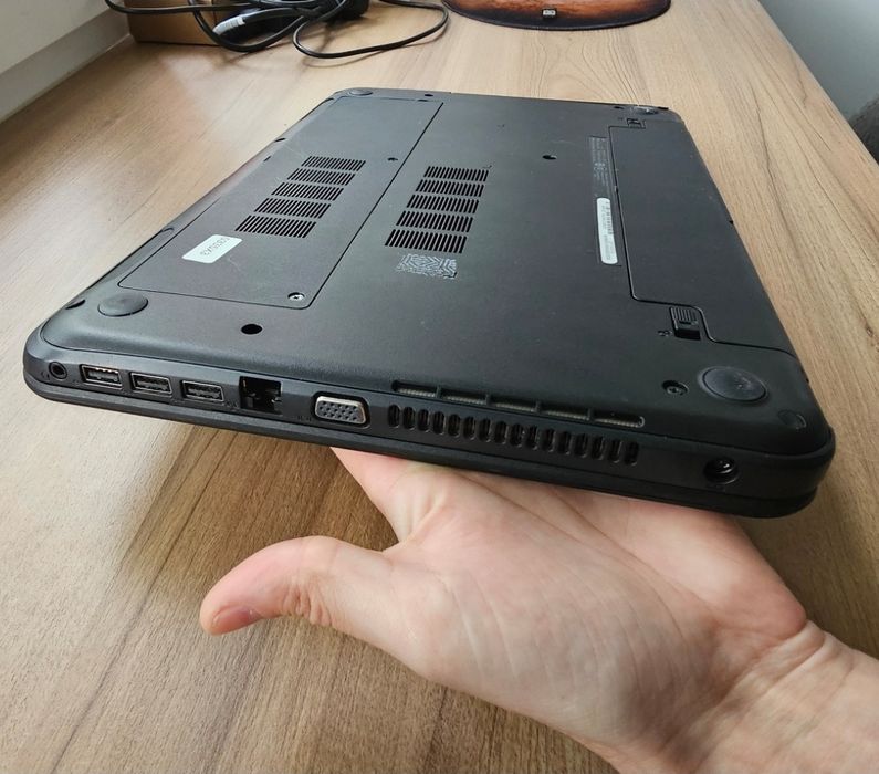 Металевий Dell latitude 3540  Core i3, 16Gb ОЗУ