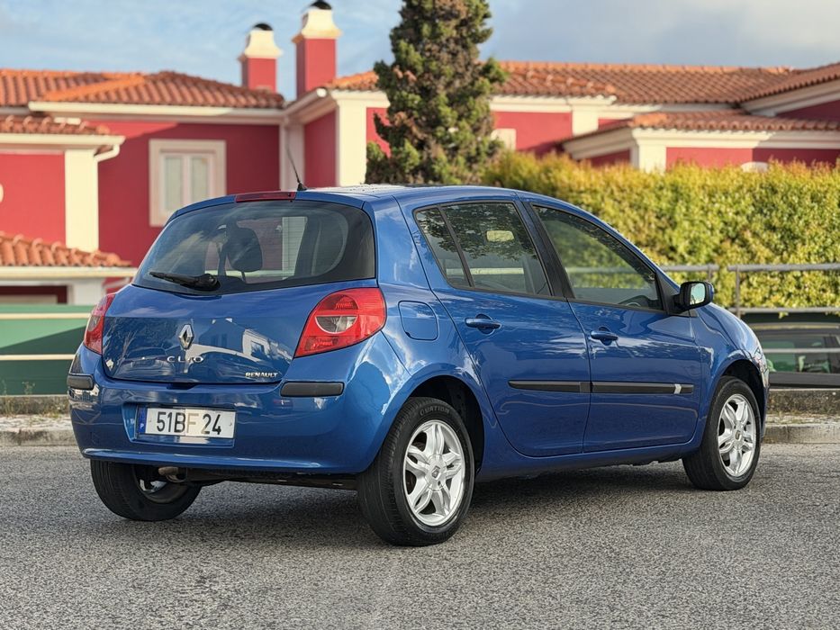 Renault Clio — fotografia 3