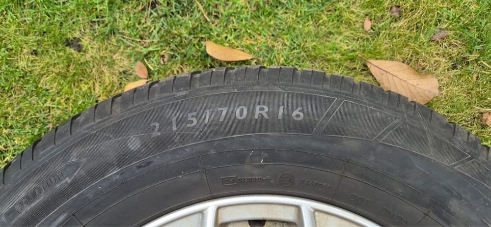 Felgi aluminiowe 4 sztuki, opony DUNLOP 215/70R16 w gratisie