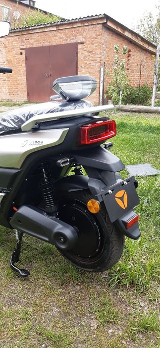 Скутер YADEA T9.