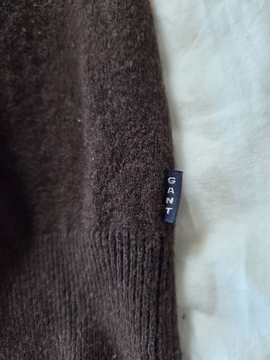 Sweter GANT brązowy