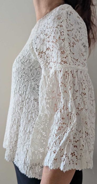 Blusa branca em renda da Zara