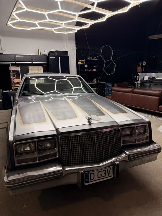 Buick Riviera Auto z prywatnej kolekcji