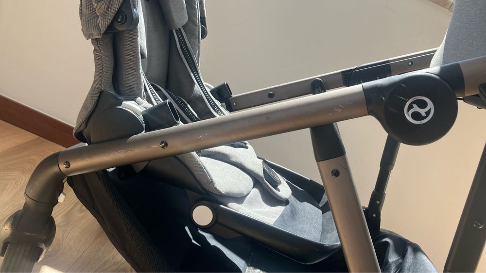 Carrinho gemeos cybex gazelle