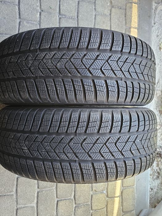 225/50/17 Opony zimowe Pirelli Sottozero 3 Run Flat 2szt