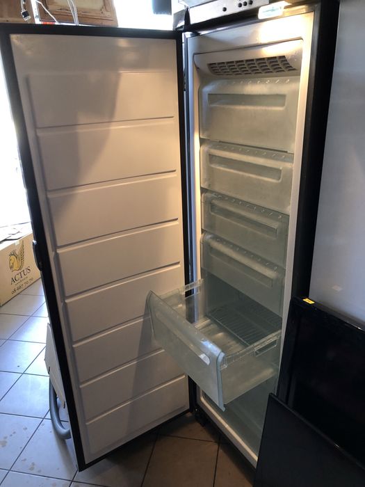 Zamrażarka Elektrolux NoFrost