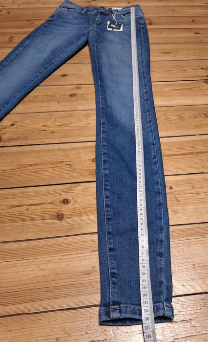 Damskie bawełniane spodnie jeansowe Only Shape Skinny 27/34