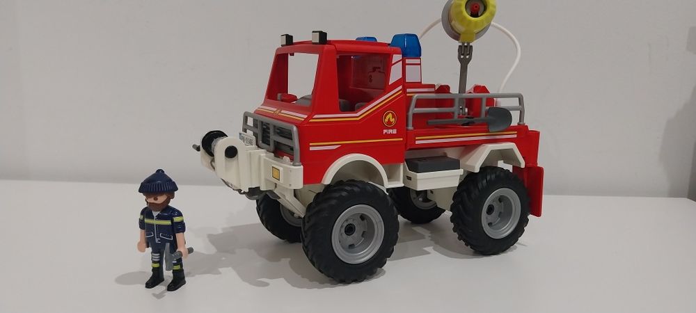 Carro bombeiros playmobil 9466