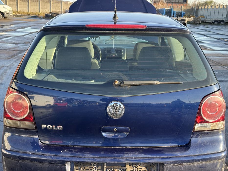 VW Polo 9N IV lift FL kompletna klapa tylna LD5Q