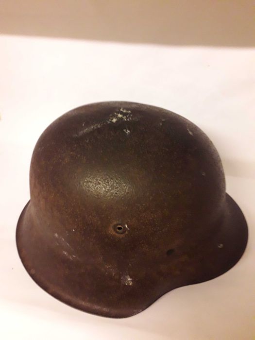Stary niemiecki hełm.