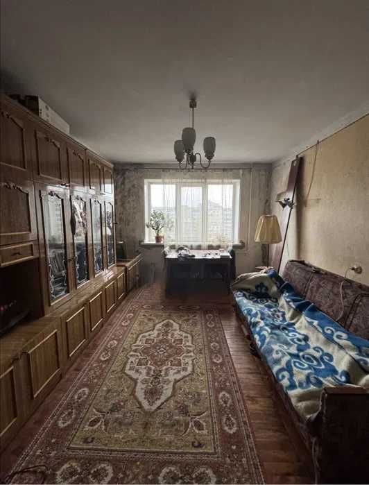 Продам квартиру! 9 район! 3 кімнатна!