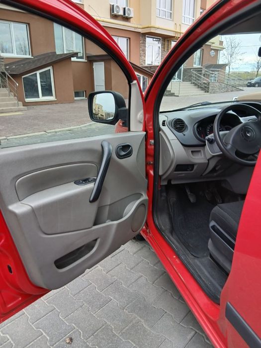 Продам Renault Kangoo 2009