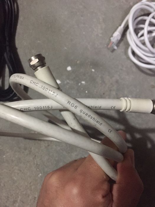 Pack Telephone / TV / SCART Cables and Splitter64751976852610123