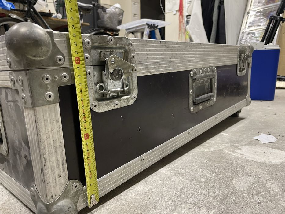 Walizka case na kółkach 87x38x24