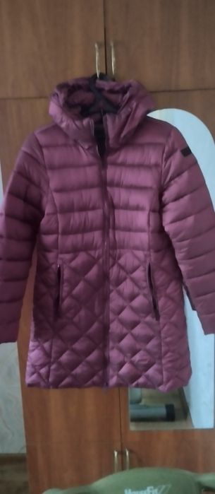 Куртка пуховик женская