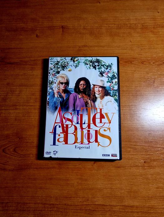 ABSOLUTELY FABULOUS - Longa Metragem Especial  (Part. Whoopi Goldberg)