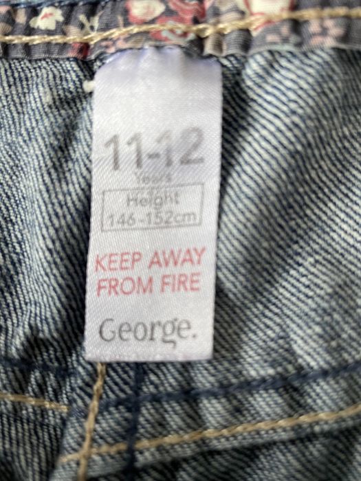 Krótkie spodenki jeans dla dziewczynki George 11-12 lat, rozm. 146-152