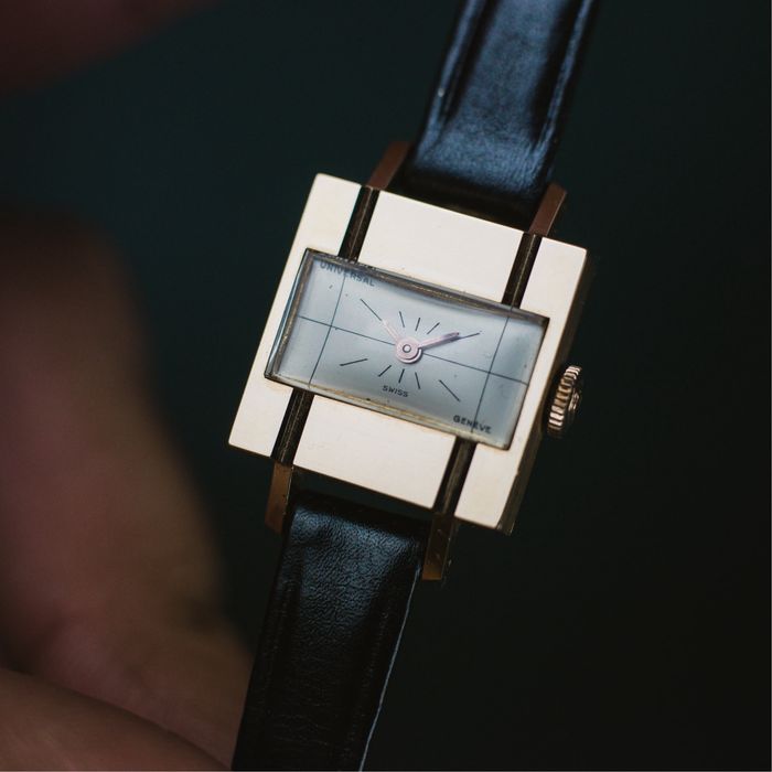 Relogio Universal Geneve Polerouter em Ouro 18k - NOS - Circa 1960