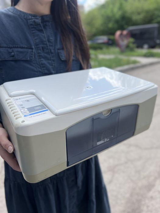 Hp Deskjet F380 Принтер/сканер