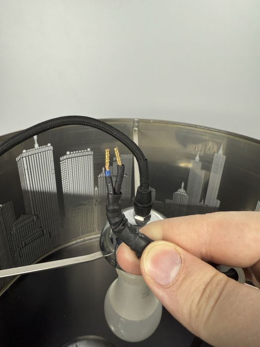 Lampa wiszaca miasto new york