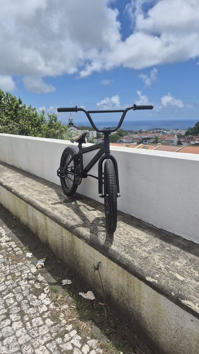 Vende se Bmx impecável