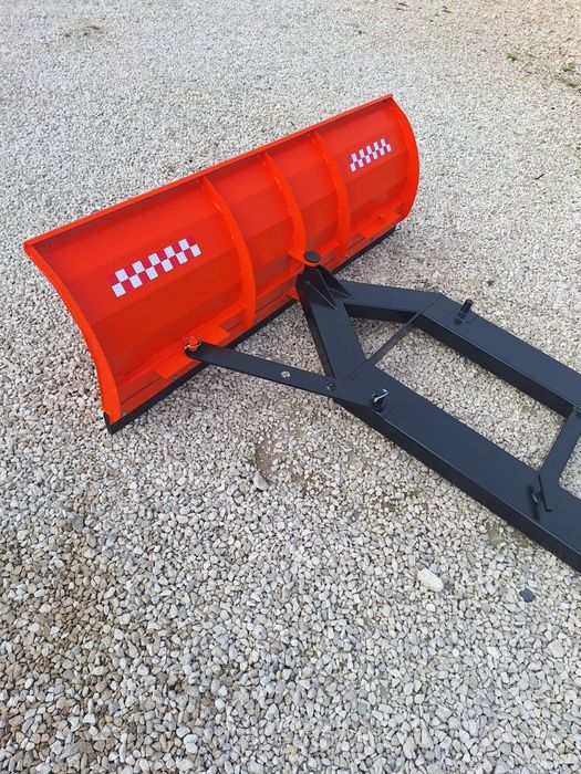 Pług do śniegu do paleciaka widlaka wózka widłowego lekki