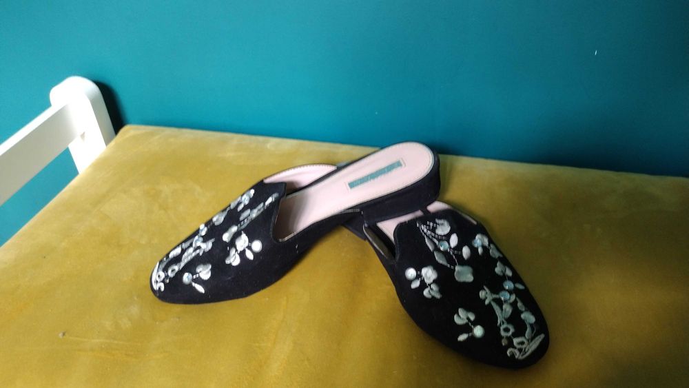 super klapki lub papcie