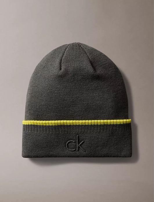 Шапка Calvin Klein Embossed Logo Tipped Beanie