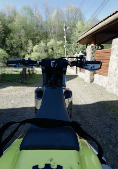 Продам СРОЧНО Husqvarna fc 250