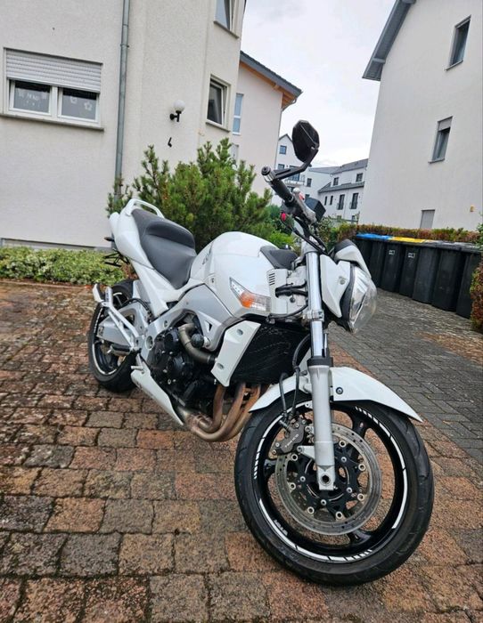 Продається Suzuki GSR 600