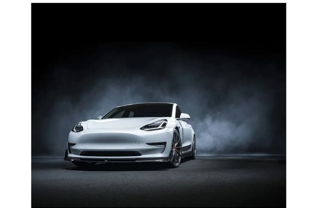 Conjunto Tesla Model 3 Spoiler, Aileron, Laminas e Difusor em Carbono
