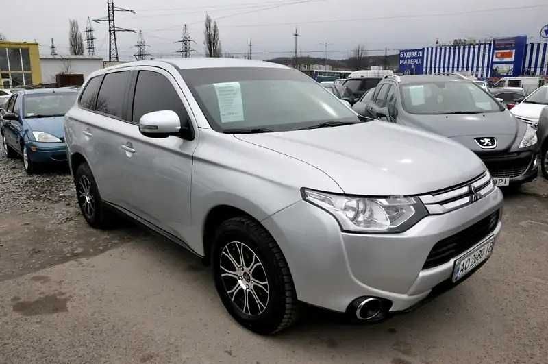 Авто під виплату Mitsubishi Outlander 2014 року