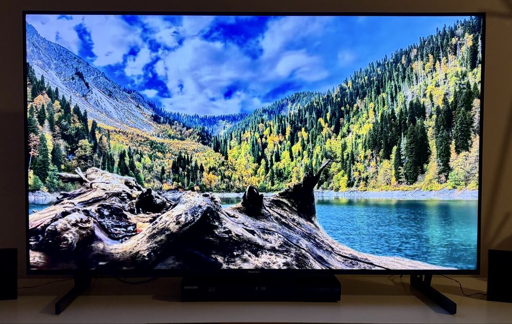 Smart TV Hisense 55" 4K Mini-LED + Som Samsung AV 2.1 Blu Ray 3D