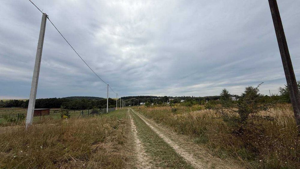 Земельна ділянка в с. Підсадки під будівництво