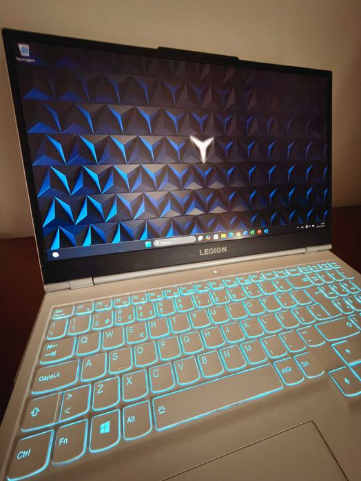 Legion 5 Gaming White|LCD 165Hz|Ryzen 7-5800H|32G Ram|Ssd 1Tb|RTX3060