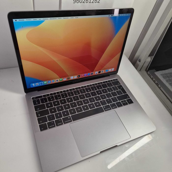 MacBook Pro 13" (2017 com varios programas)