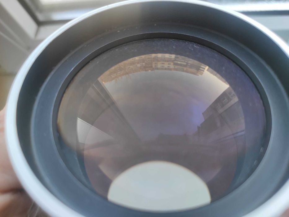 Объективы Leica Elmaron  1:2,8 / 150 mm и Leica Hector 1:2,5 / 100 mm.