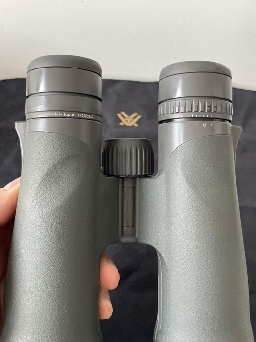 Бинокль Vortex Razor UHD 12x50