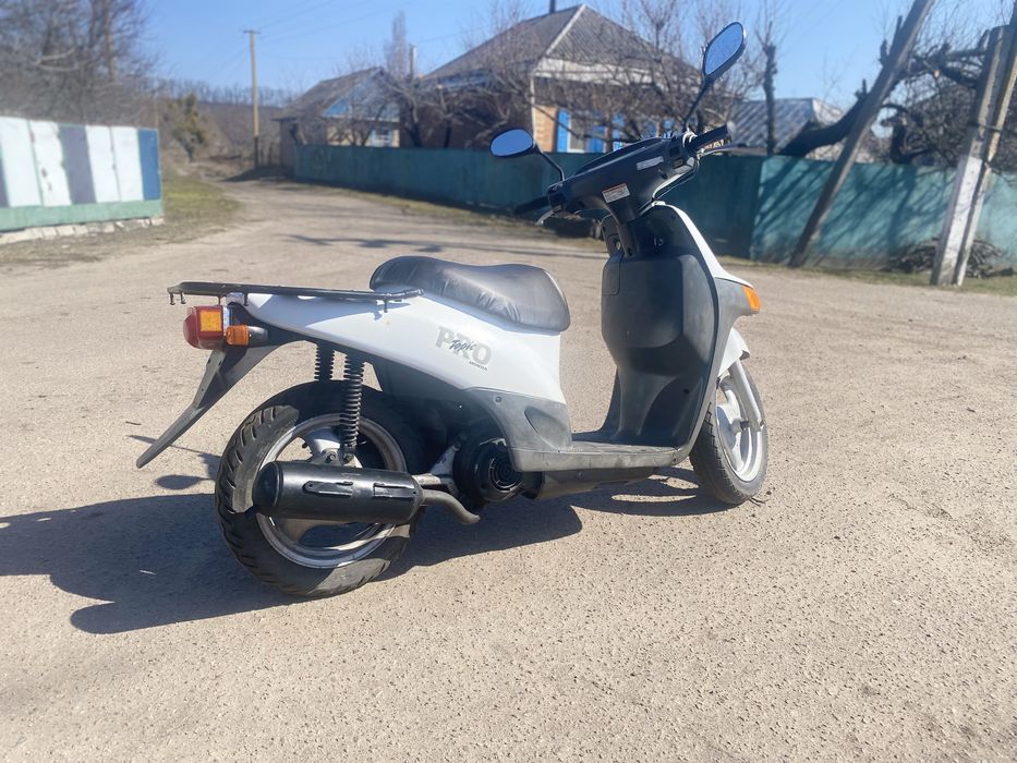 Продам скутер Honda topic (af38)