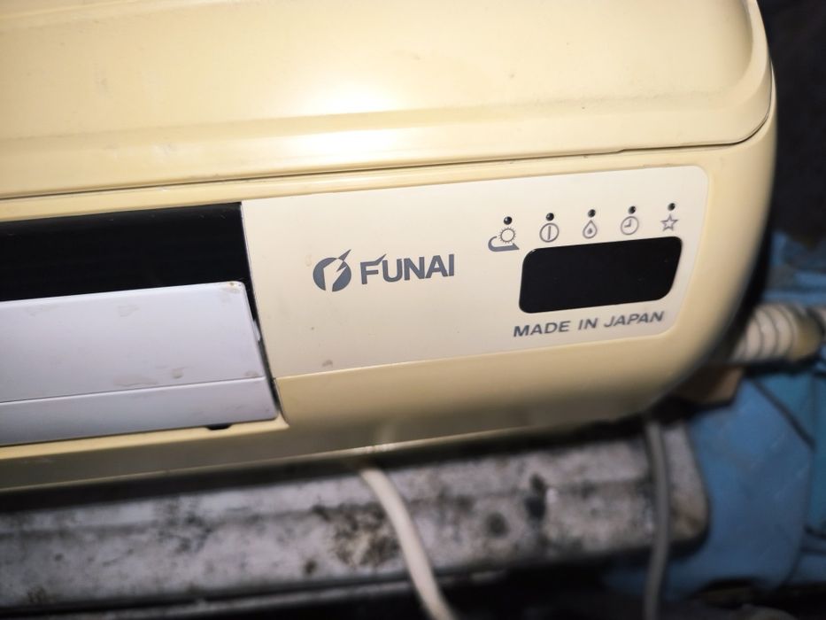 Кондиционер внутришній блок funai, зовнішній ariston 12