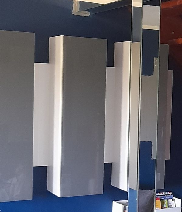 Szafki wiszące do salonu