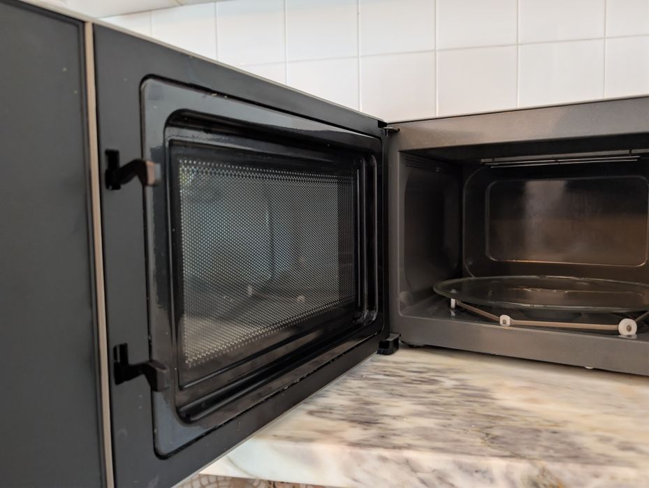 Microondas LG 25 litros com função Grill - 1000W