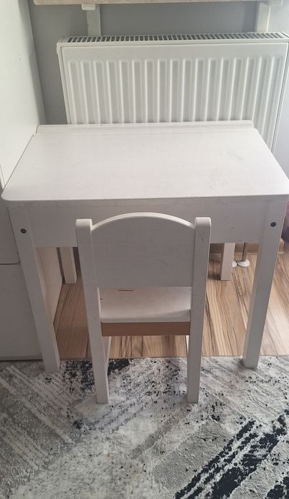 Zestaw Sundvik stolik biurko i krzesło ikea