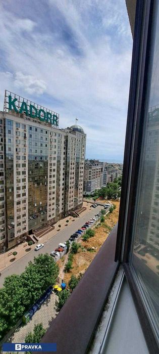 1 кім. кв  41м2  ЖК Приморскькі Сади 41м2 .Ремонт ! Вигідна ціна ! 47000$ Власна котельна .Море !
