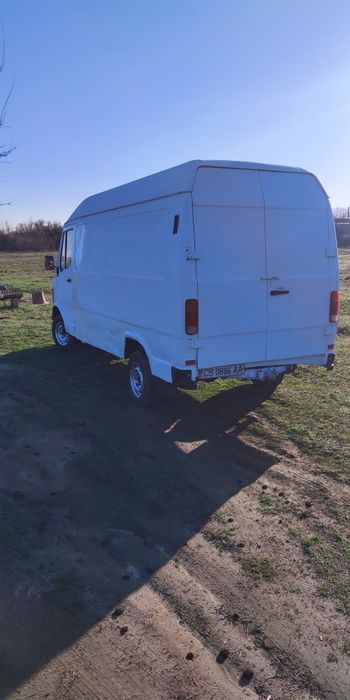 Продам бус Мерседес Т1 208D 2,3 дизель