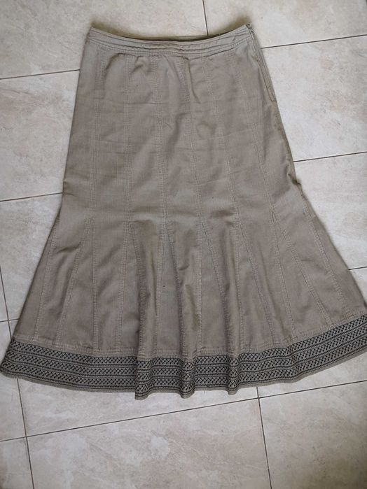 Юбки вельветовые Cherokee. разм,48-50